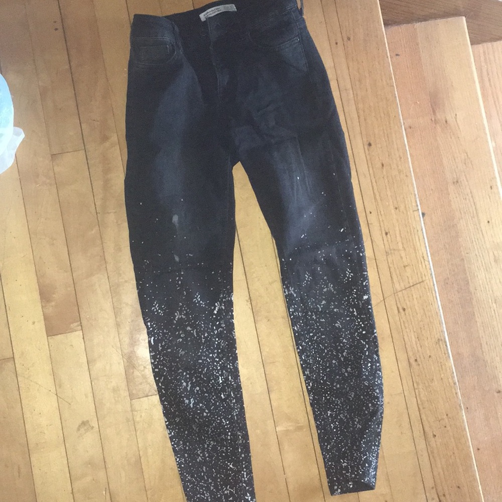 black skinny jeans